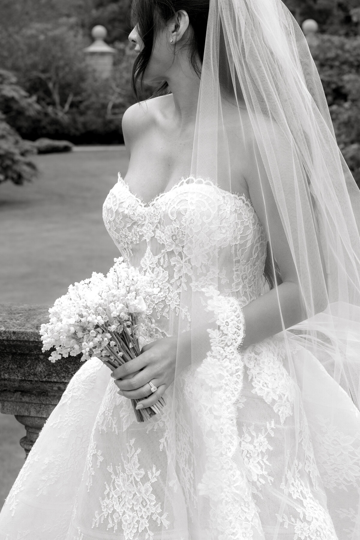 Caprio-Captured-Photography-TheBreakers-NewportWedding-4