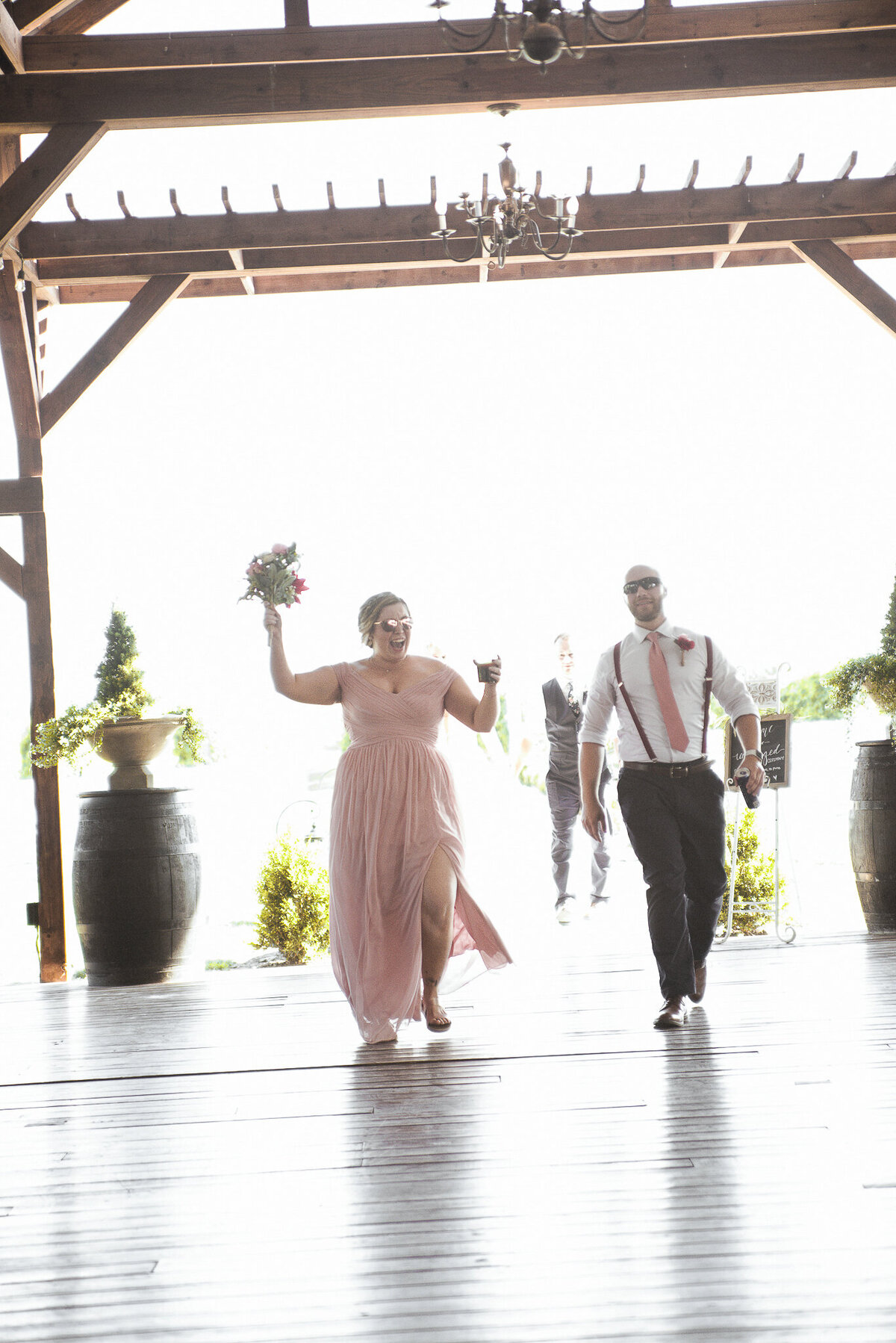 reception _ alaynna ann schwartz _ harpors vinyard _ iowa photographer _ playlife photography_0405