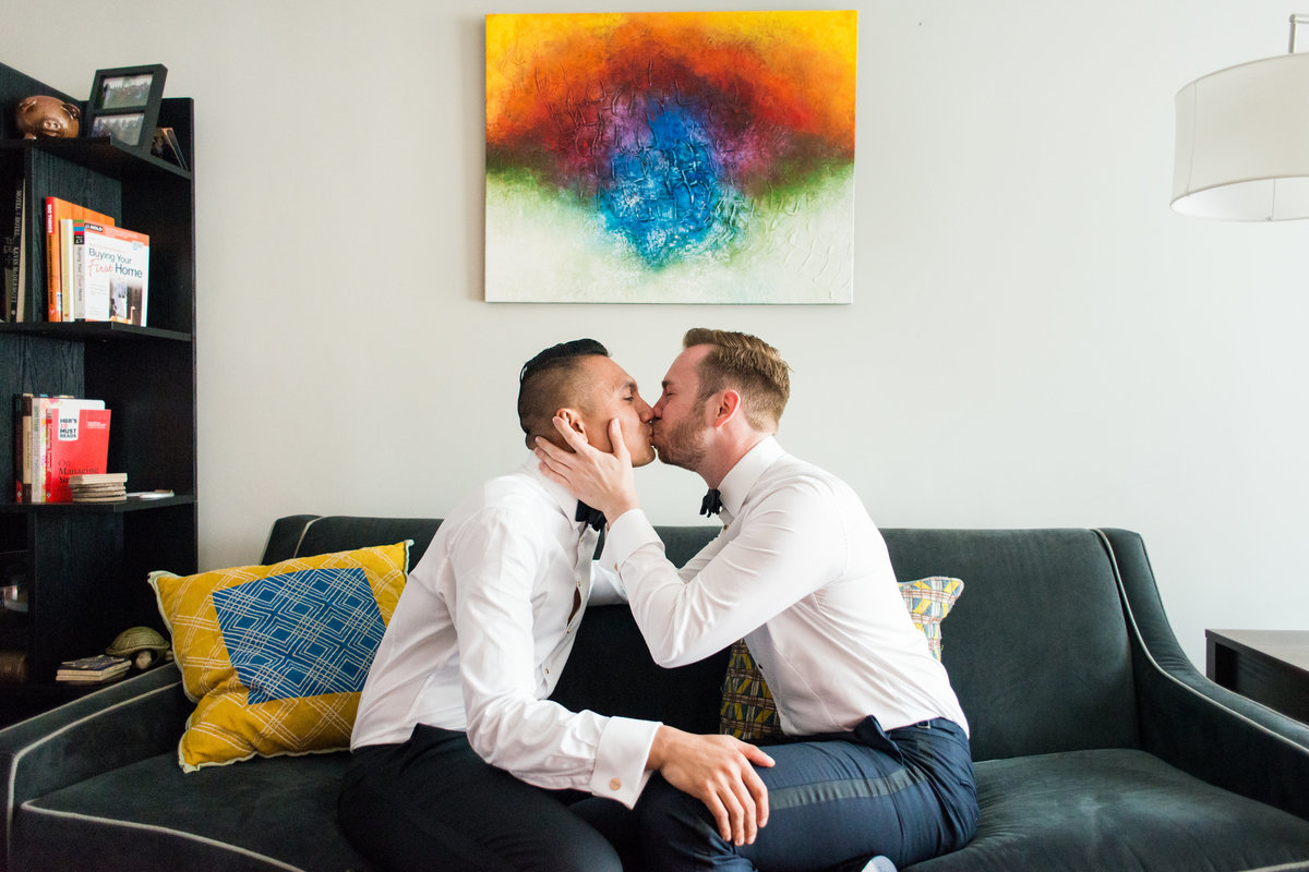 Same-Sex Baltimore Wedding kiss