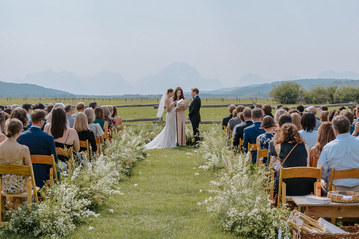 maggie-and-kinsly-diamond-cross-ranch-wedding-299