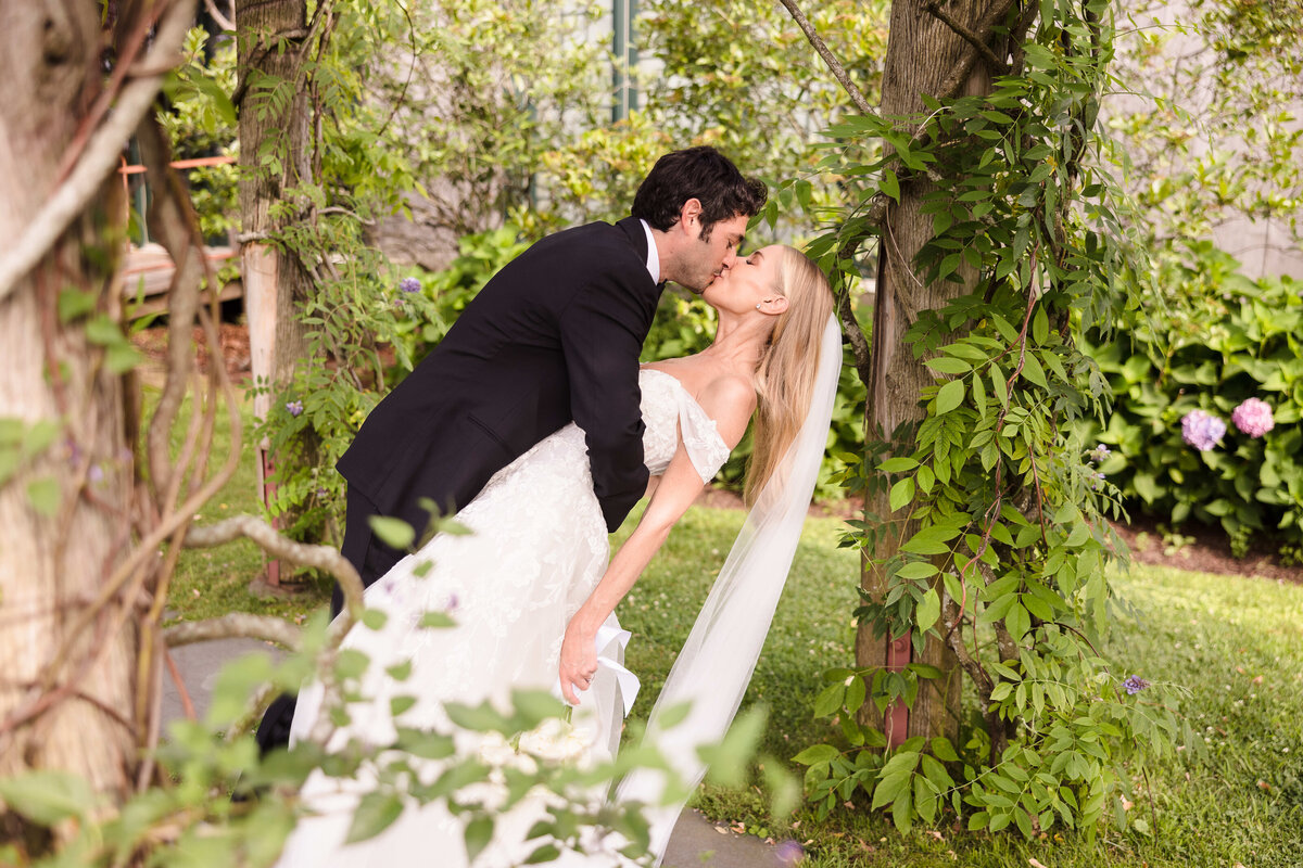 Jedediah Hawkins Inn On The North Fork Wedding - Long Island - 25