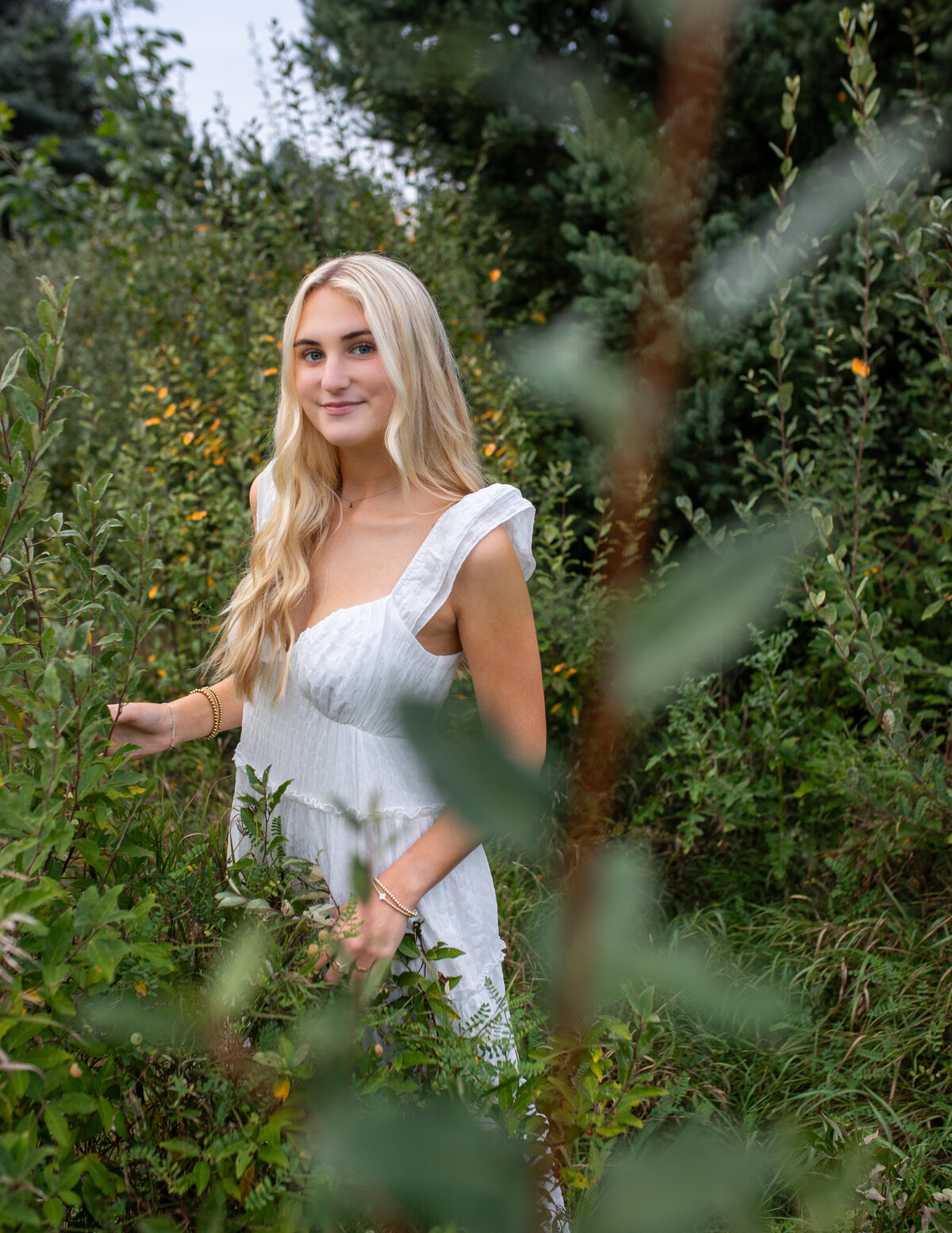 Brighton-michigan-senior-portrait-photographer-anadalai-photography