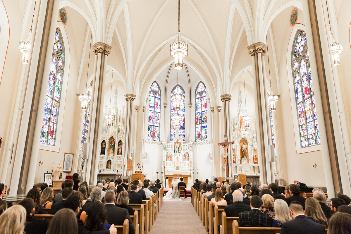 11-st-marys-catholic-church-grand-rapids-michigan-winter-wedding