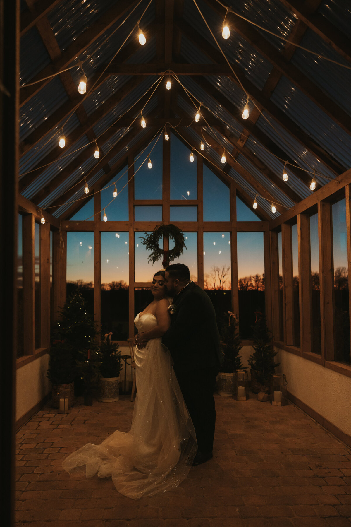 Abby Herron Photography Dallas Texas Travel Weddings and Lifestyle Photographer Emmarie and Diego Micro Wedding 38