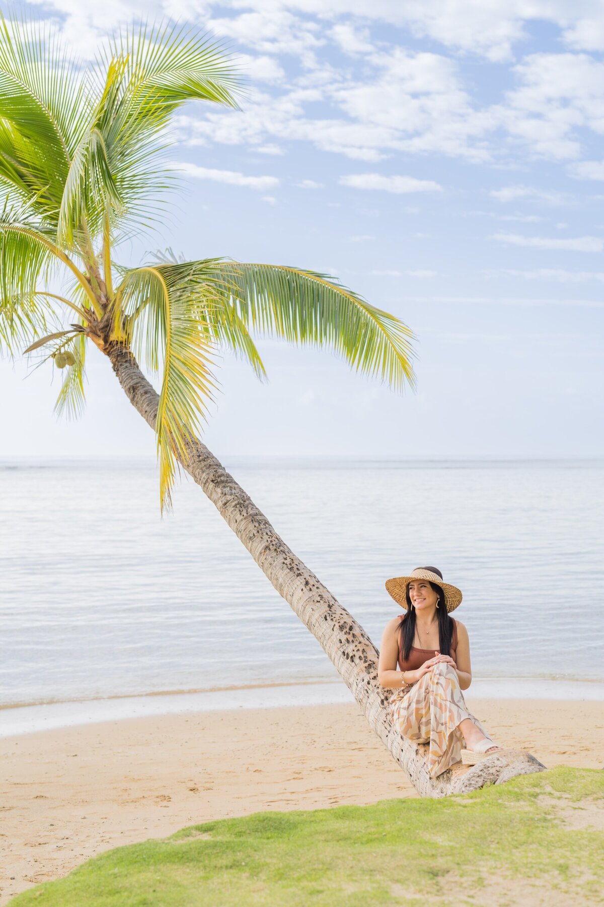 Fun senior portraits on Oahu