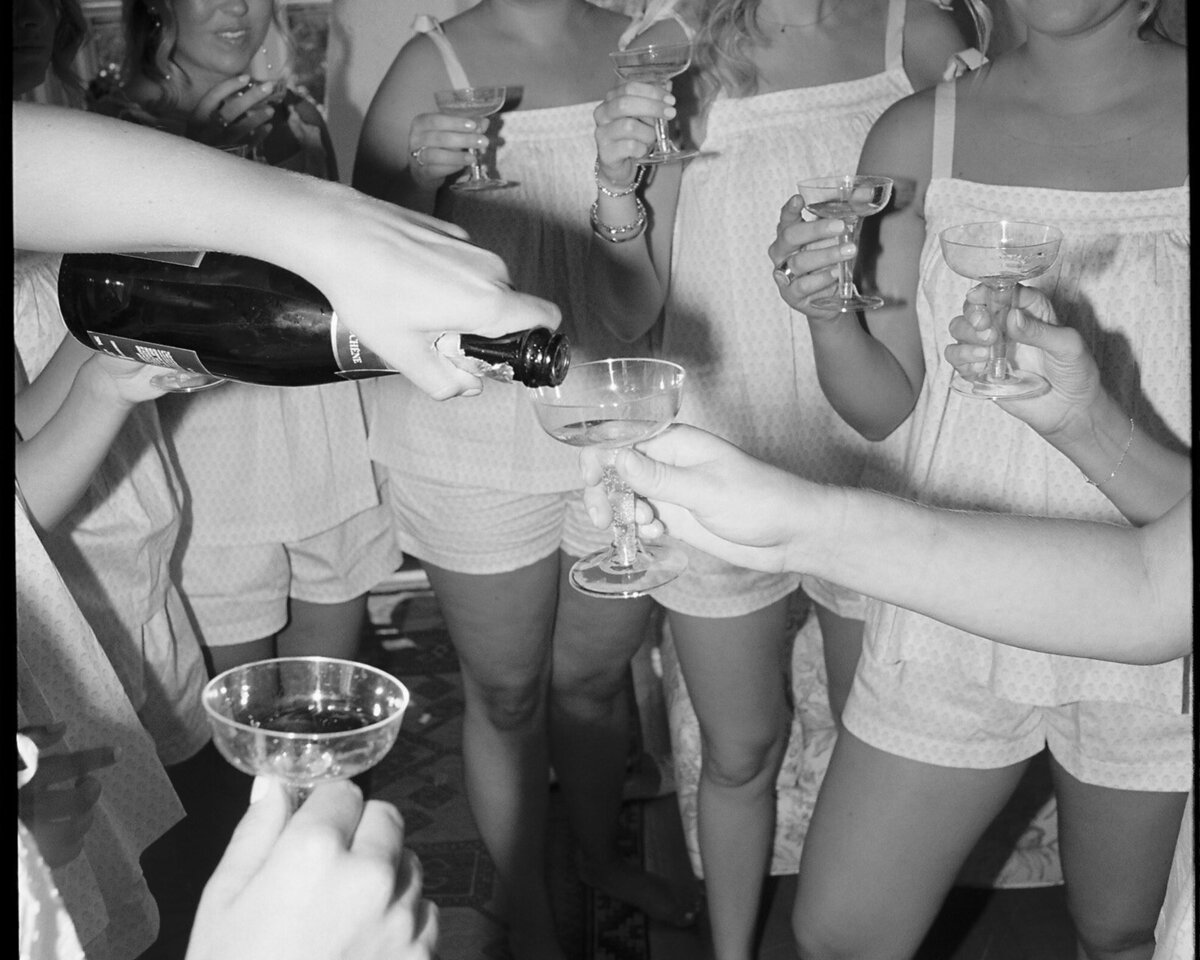 bridesmaid-champagne-toast-at-stone-acres-farm-stonington-ct-jen-strunk-events
