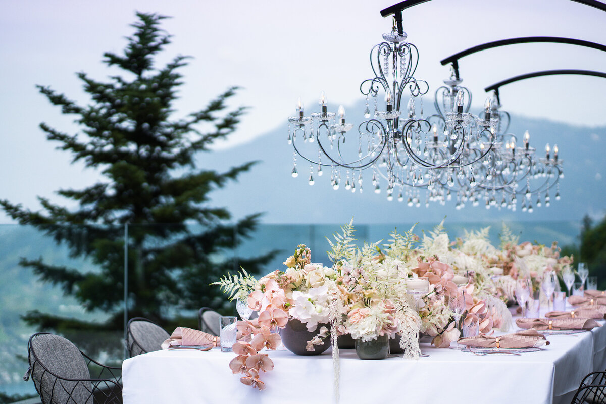 Buergenstock-Luzern-Hochzeitsfotograf-Wedding-Blumendeko-Floral-Musto-Studios