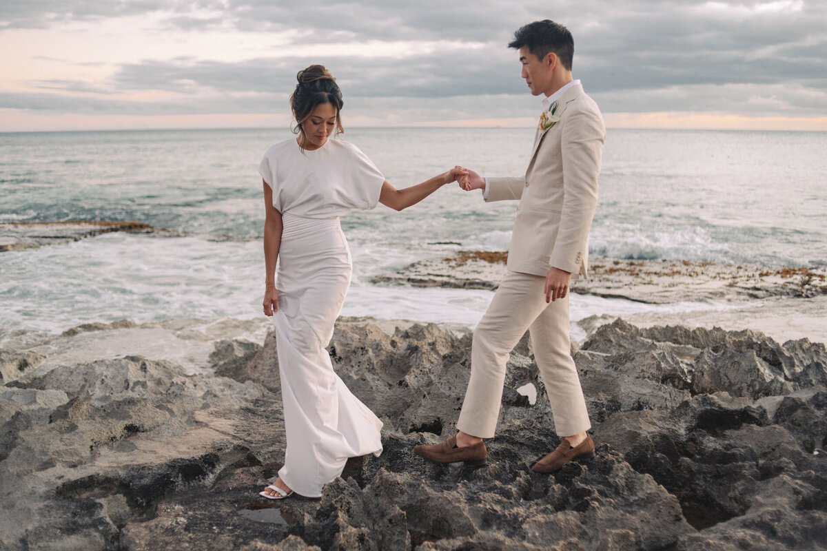 four_seasons_resort_oahu_ko_olina_wedding_picture_115