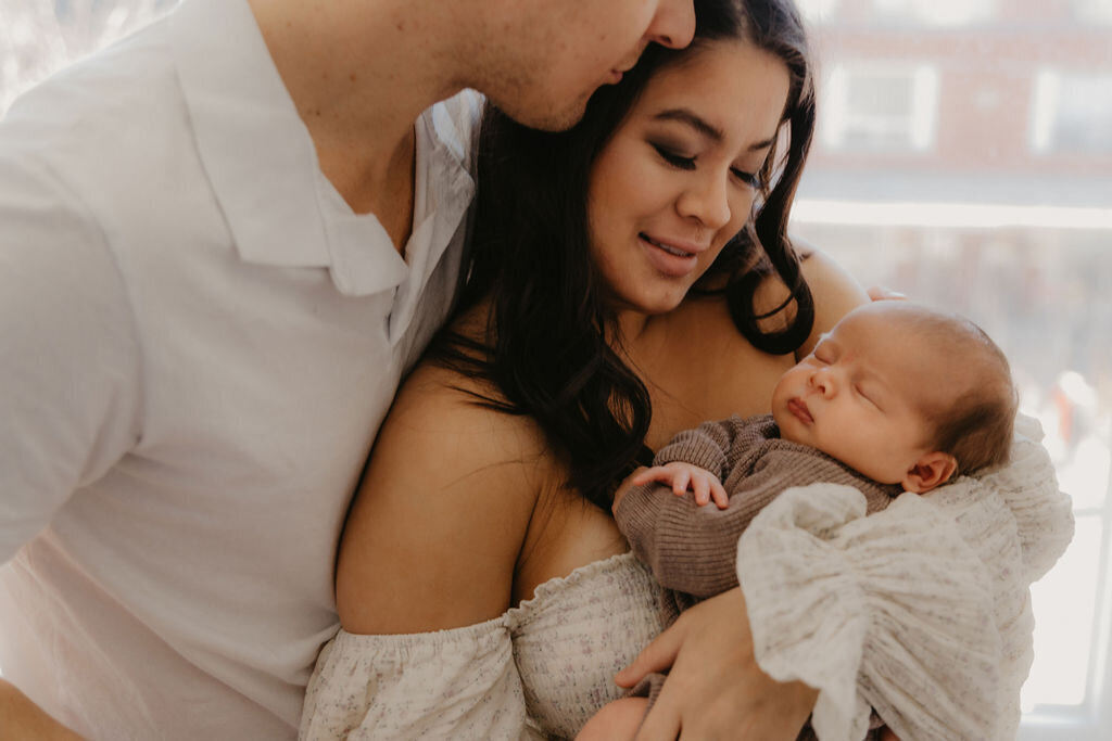 At Home Newborn Photos in Ottawa - Maiora Studios - Carter 10