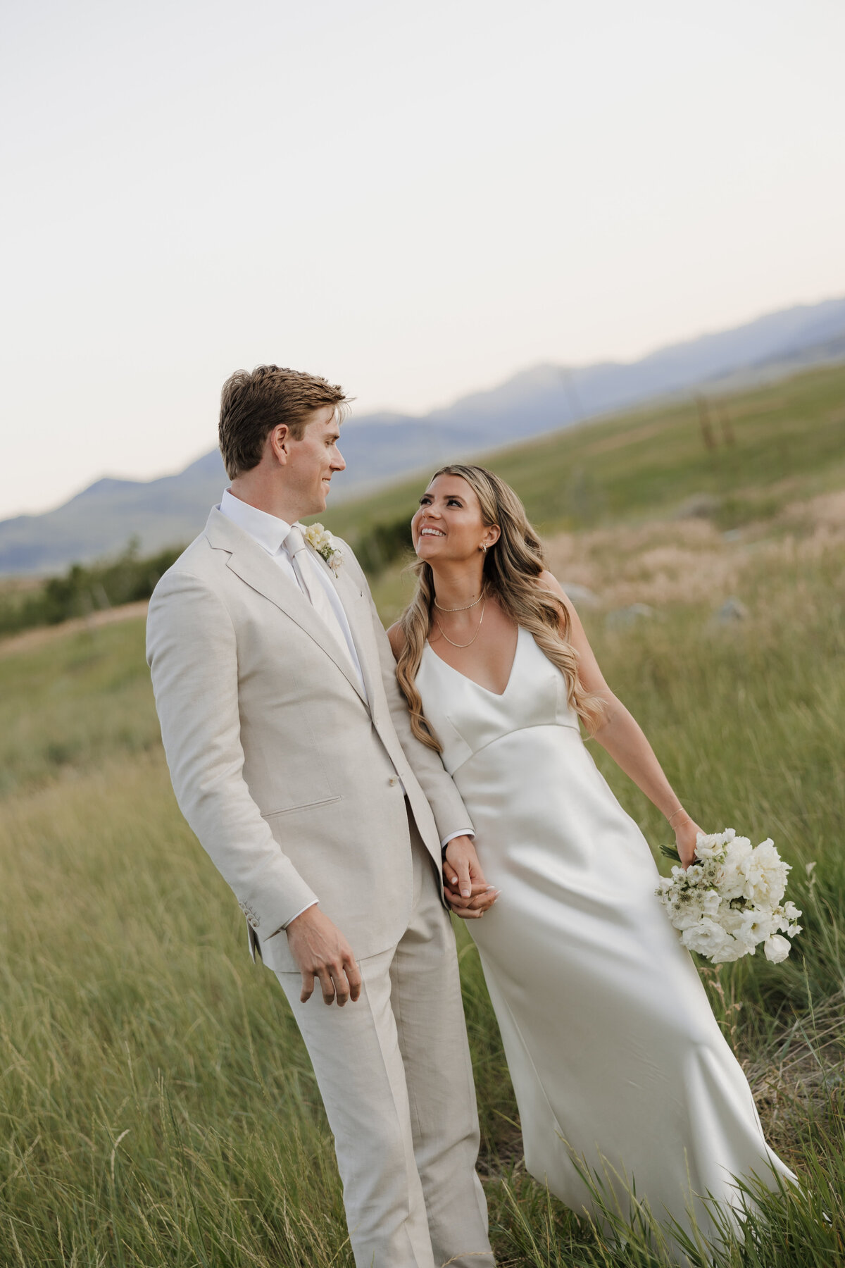 sage-lodge-wedding-montana-photographer
