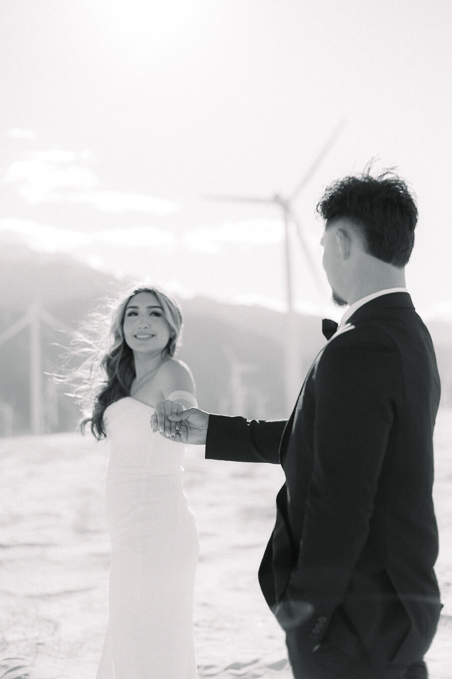 palm-springs-windmills-engagement-photo-session-brenda-nunez-photography-5