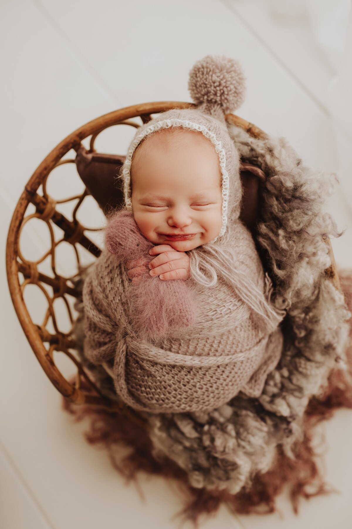 Sacramento, Elk Grove, Florin, Vineyard, Roseville, Davis, Rancho Cordova, East Sacramento, Cameron Park, Folsom, Antelope Newborn Photographer, Baby Photographer, A Little Goose