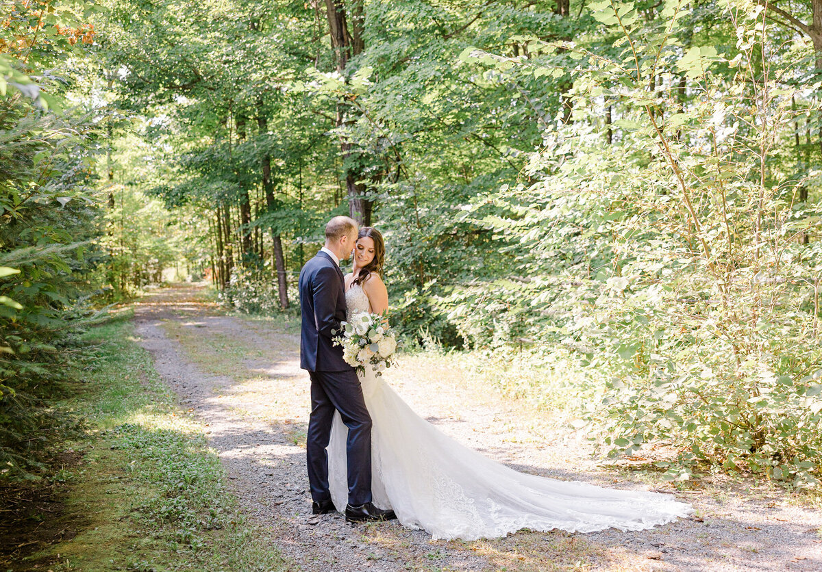 dominique-steve-ottawa-temples-sugar-bush-wedding-2023-46