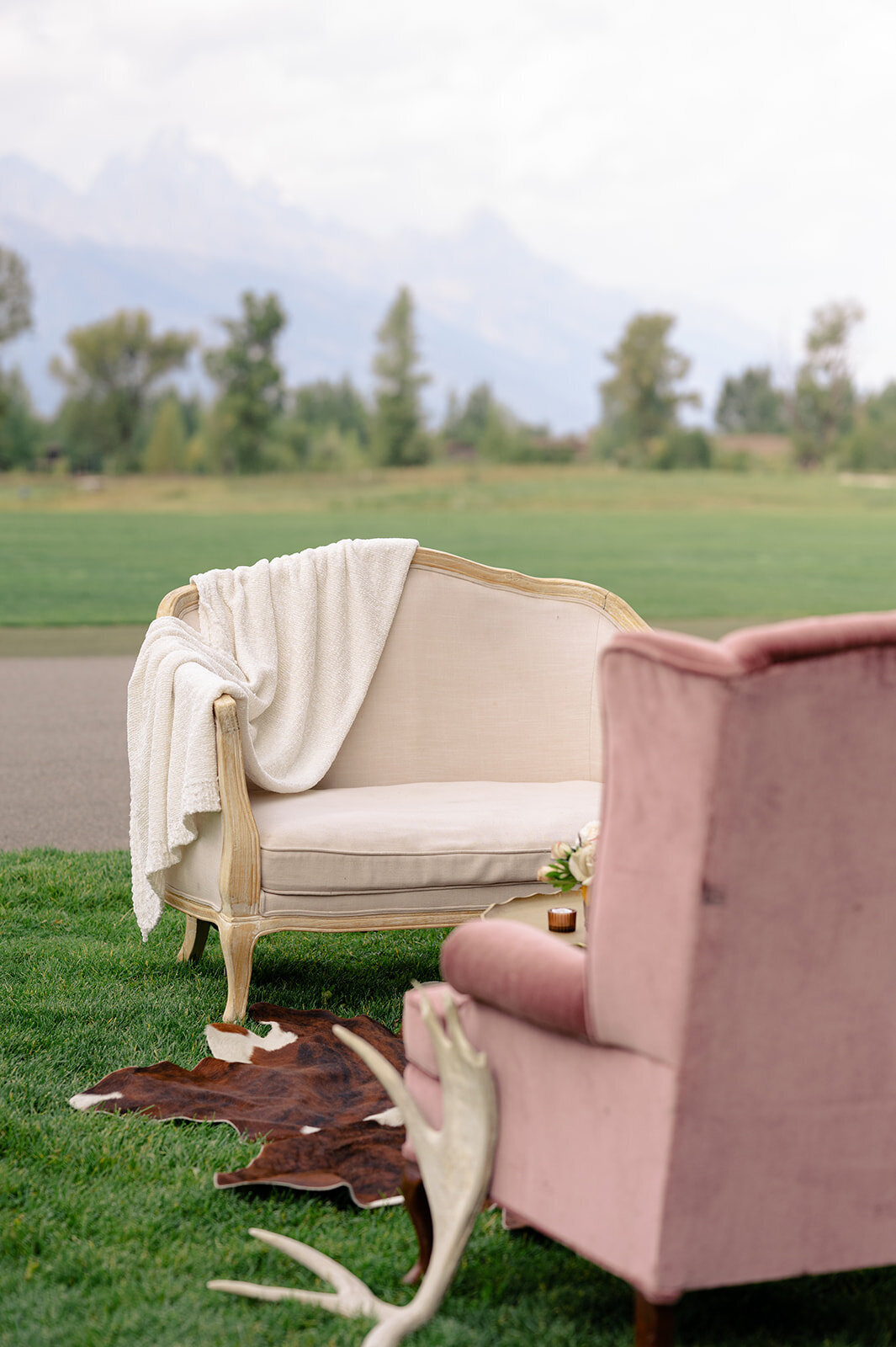 Jackson-Hole-Golf-And-Tennis-Wedding-Fall- JK-Foxtails-Photography-017