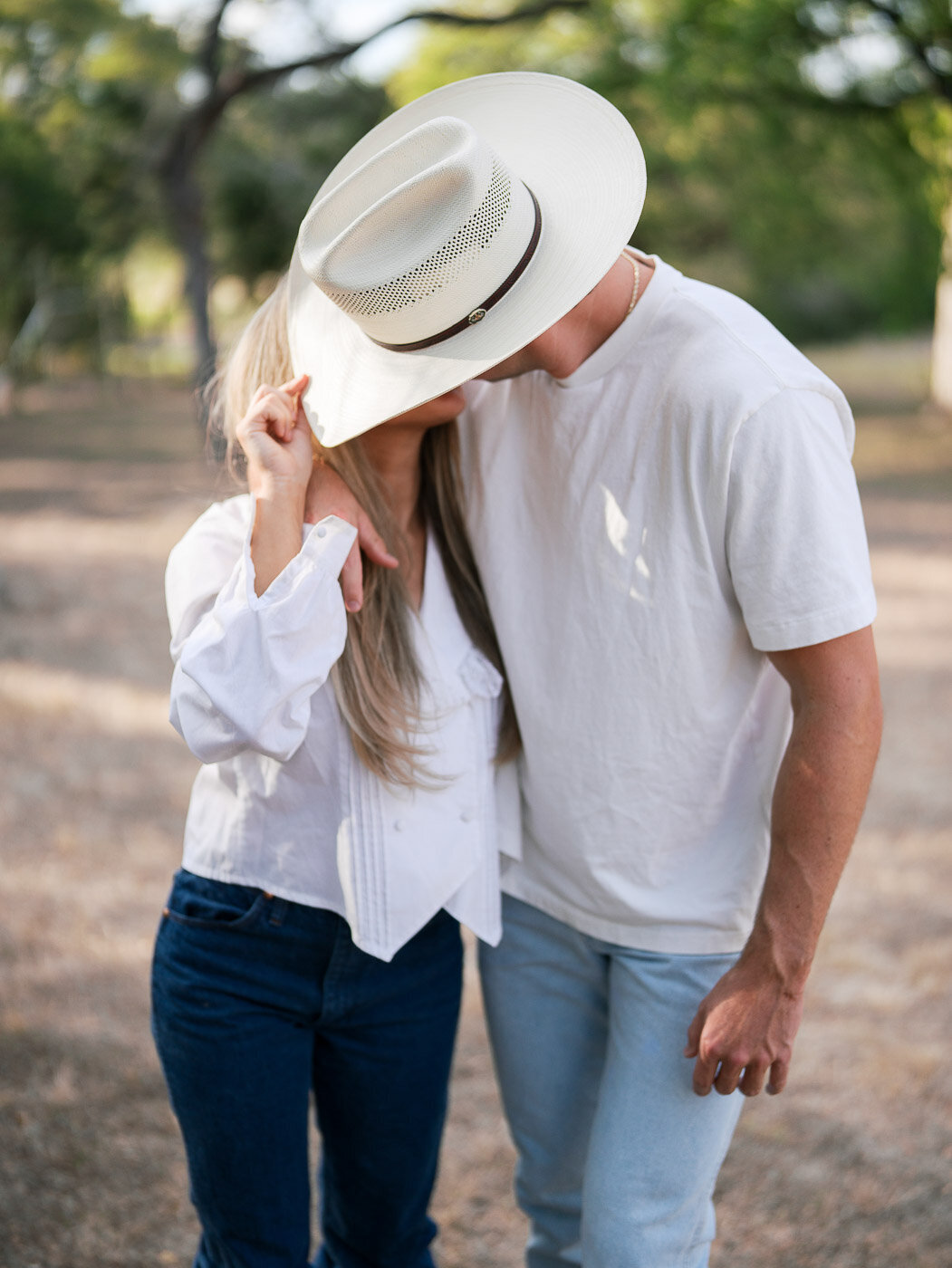 Chic Austin Engagement Photos-8