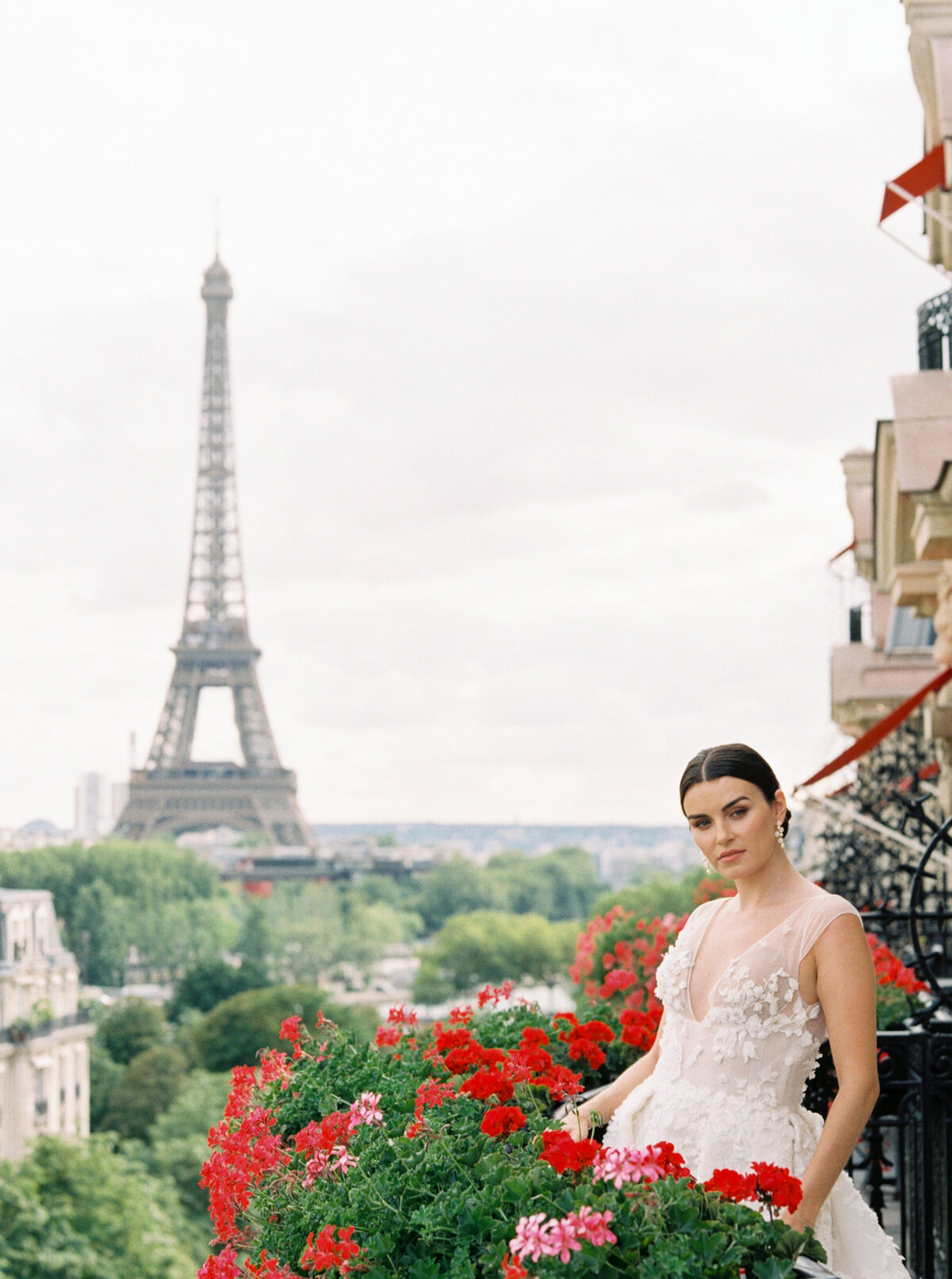 Paris Wedding - Janna Brown Photography