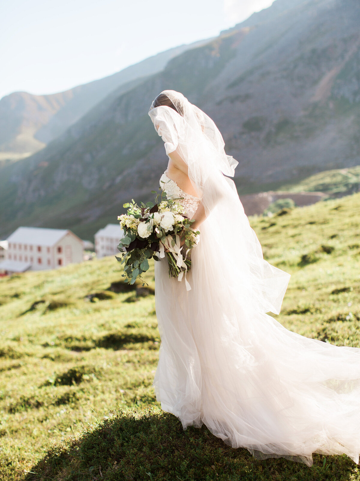 Alaska_Wedding_Elopement_CorinneGraves_1079
