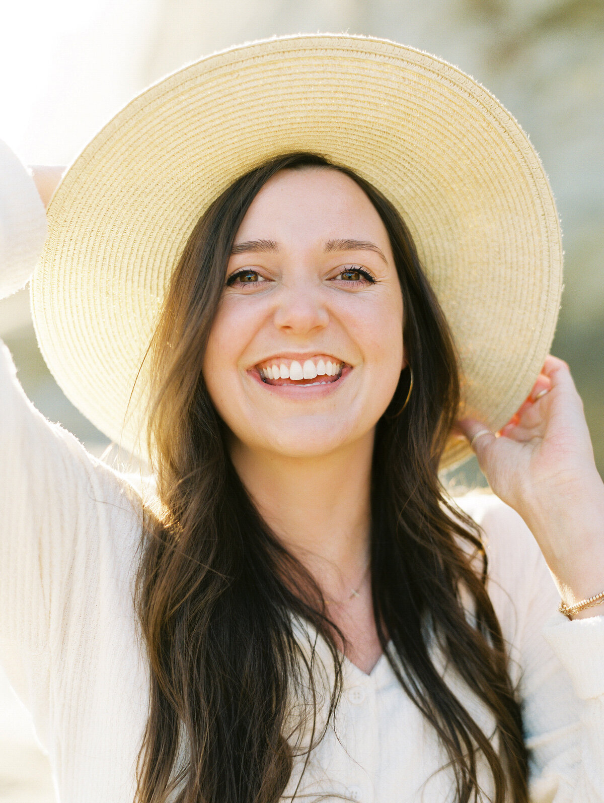 oregon-coast-engagement-photo-session-by-the-tenneys-photographers-02