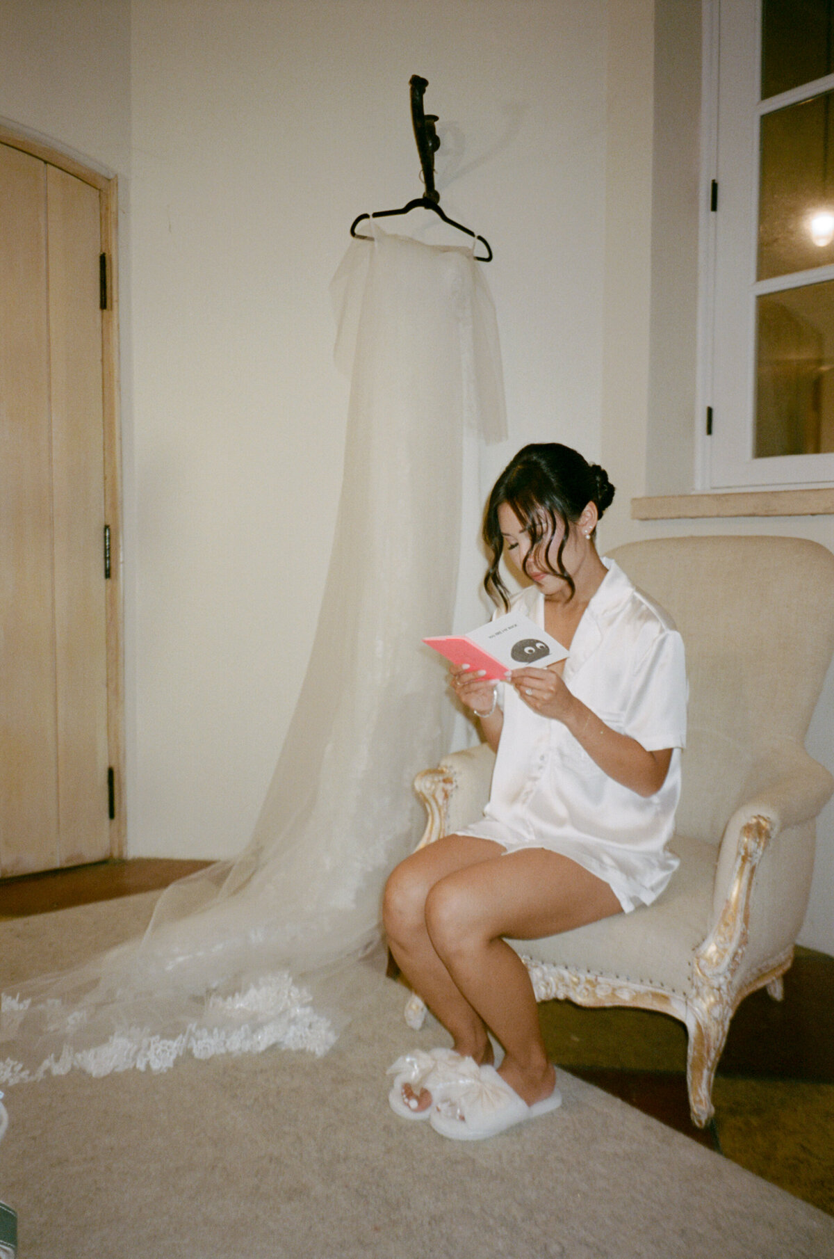 sylvia-and-brian-getting-ready-kristine-herman-photography-20