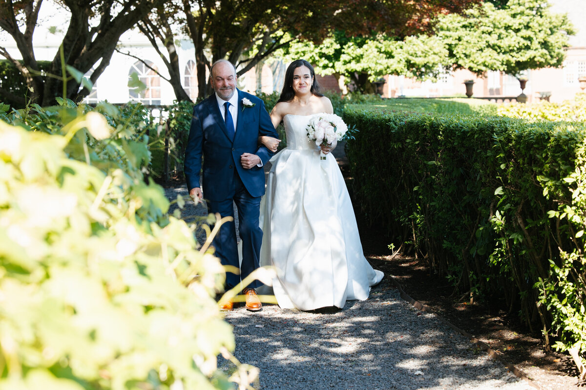 Turner Hill Ipswich Wedding Photographer: Capturing Your Special Day