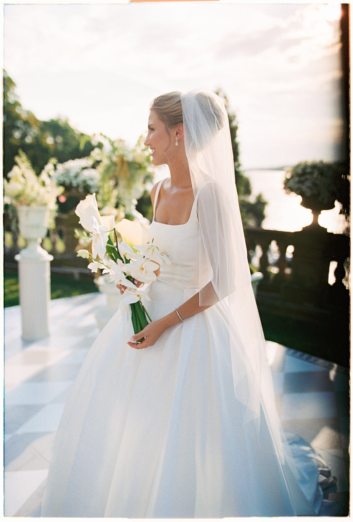 golden hour champagne ivory stone manor wedding lake geneva-135