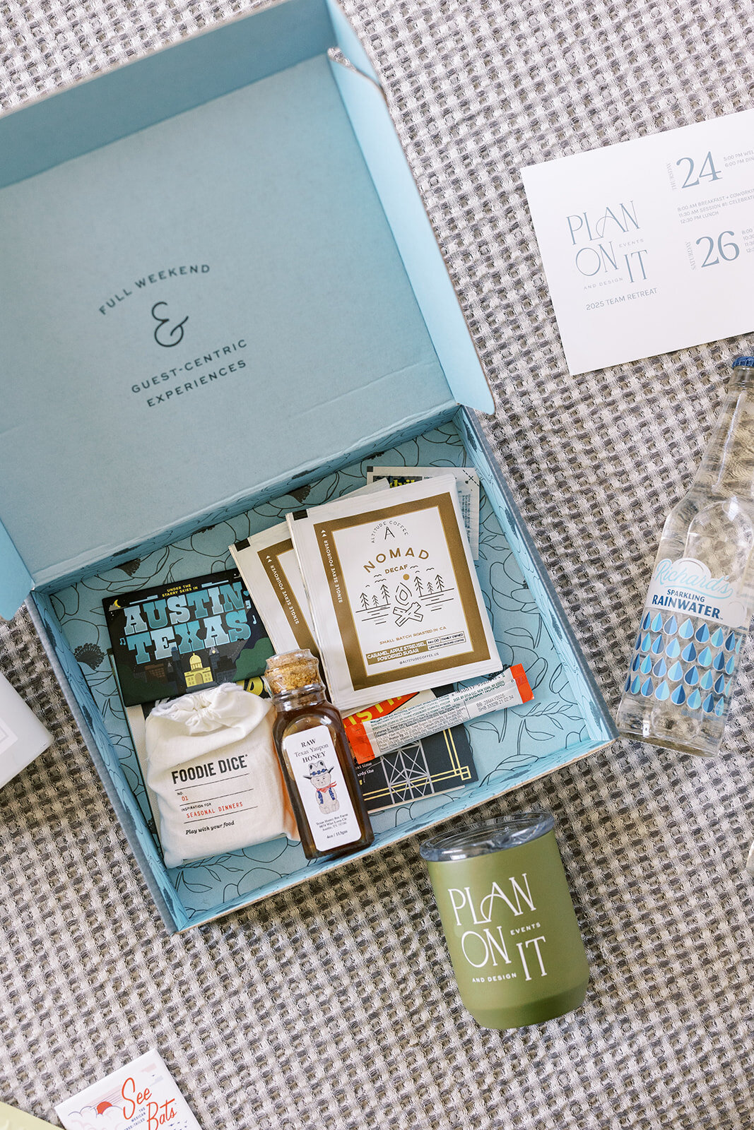 Welcome Box 013