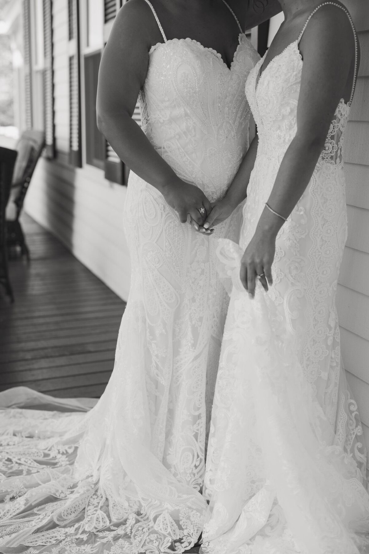 outdoor-same-sex-wedding-27