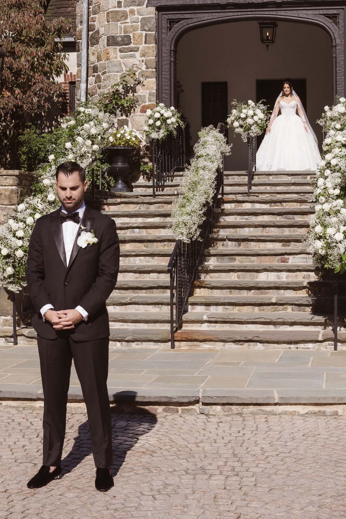 Storybook fairytale wedding photos at pleasantdale chateau nj by suess moments photographer