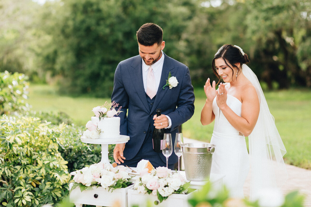 miranda-rose-photo-harborside-chapel-intimate-wedding-chantilly-chic-8