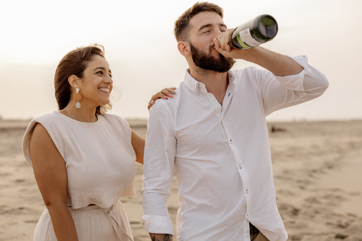 sandy-hook-nj-couple-photoshoot