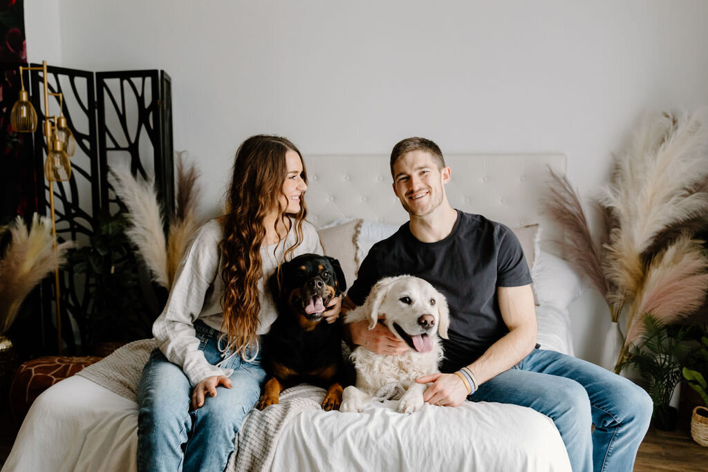 christina_ney_photography_wedding_engagement_lifestyle_photographer_dubuque_iowa_wedding_planning_assistance_adventurous_bold_laidback Family Photography115