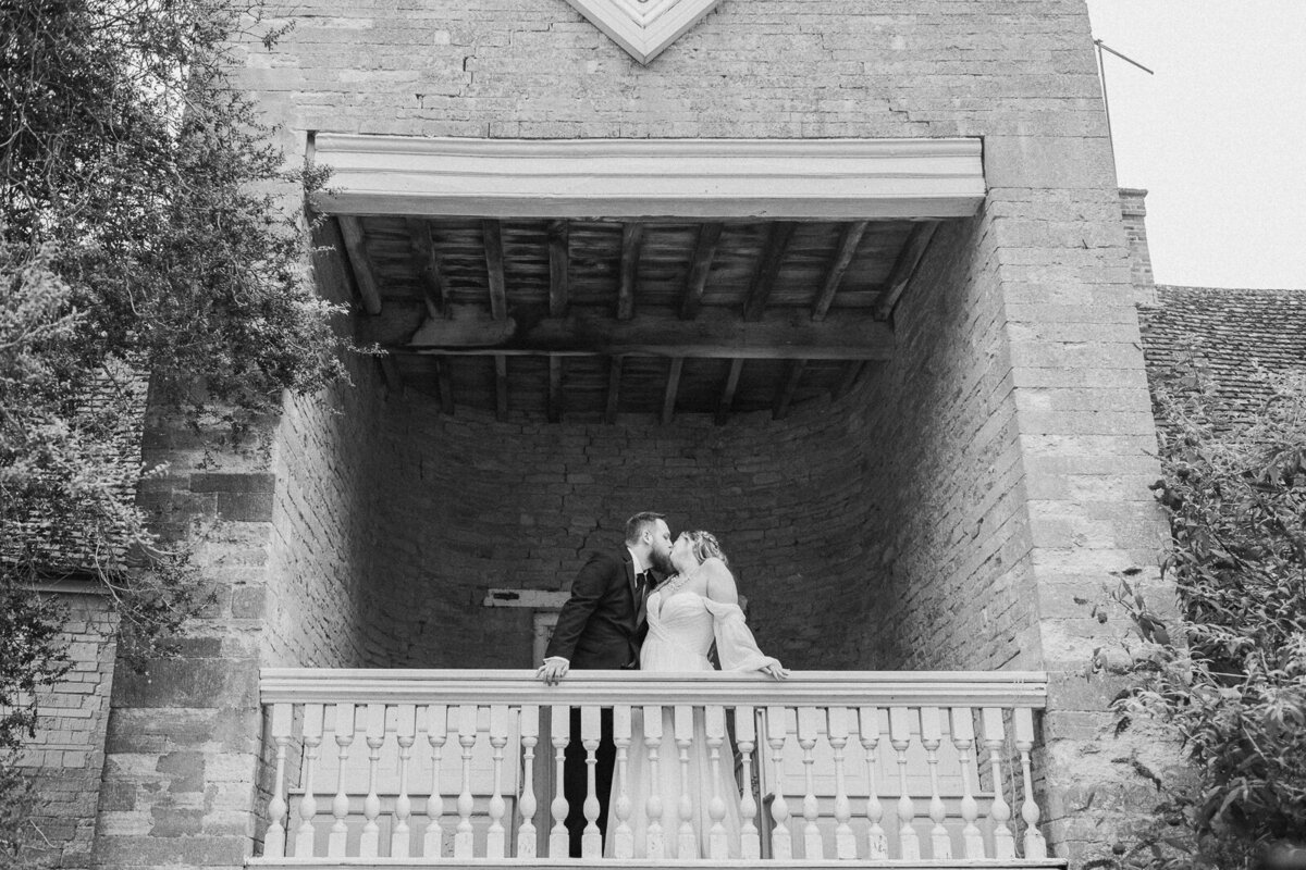 Elegant Wedding at Hinwick House, Northamptonshire - Destination Wedding Photography-168