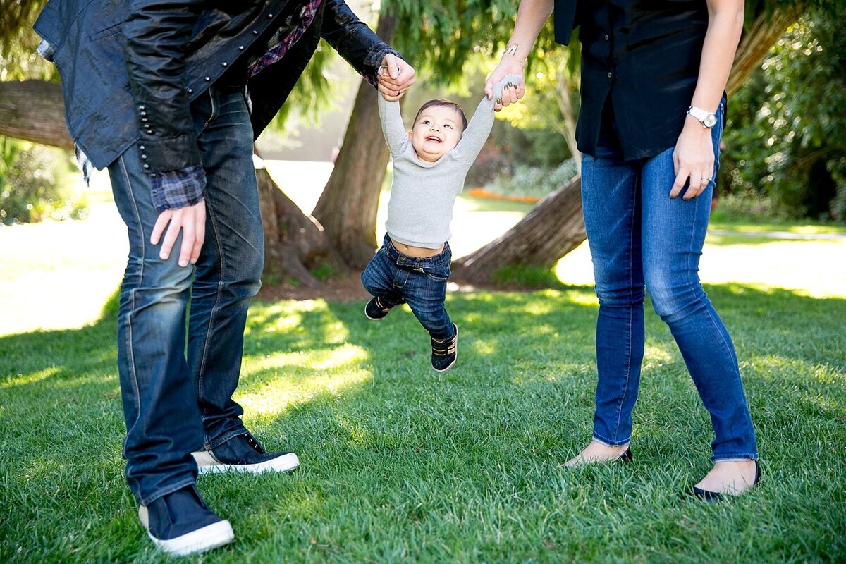 031-larissa-cleveland-family-studio-portrait-california-photographer-destination-event