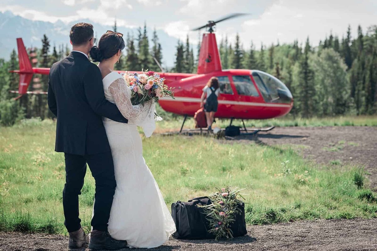 elopement-with-helicopter-on-glacier-Soul-and-Sky-Weddings