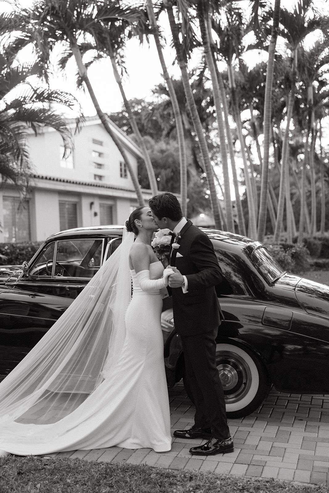 coral-gables-wedding-kiss-car-5CE-W