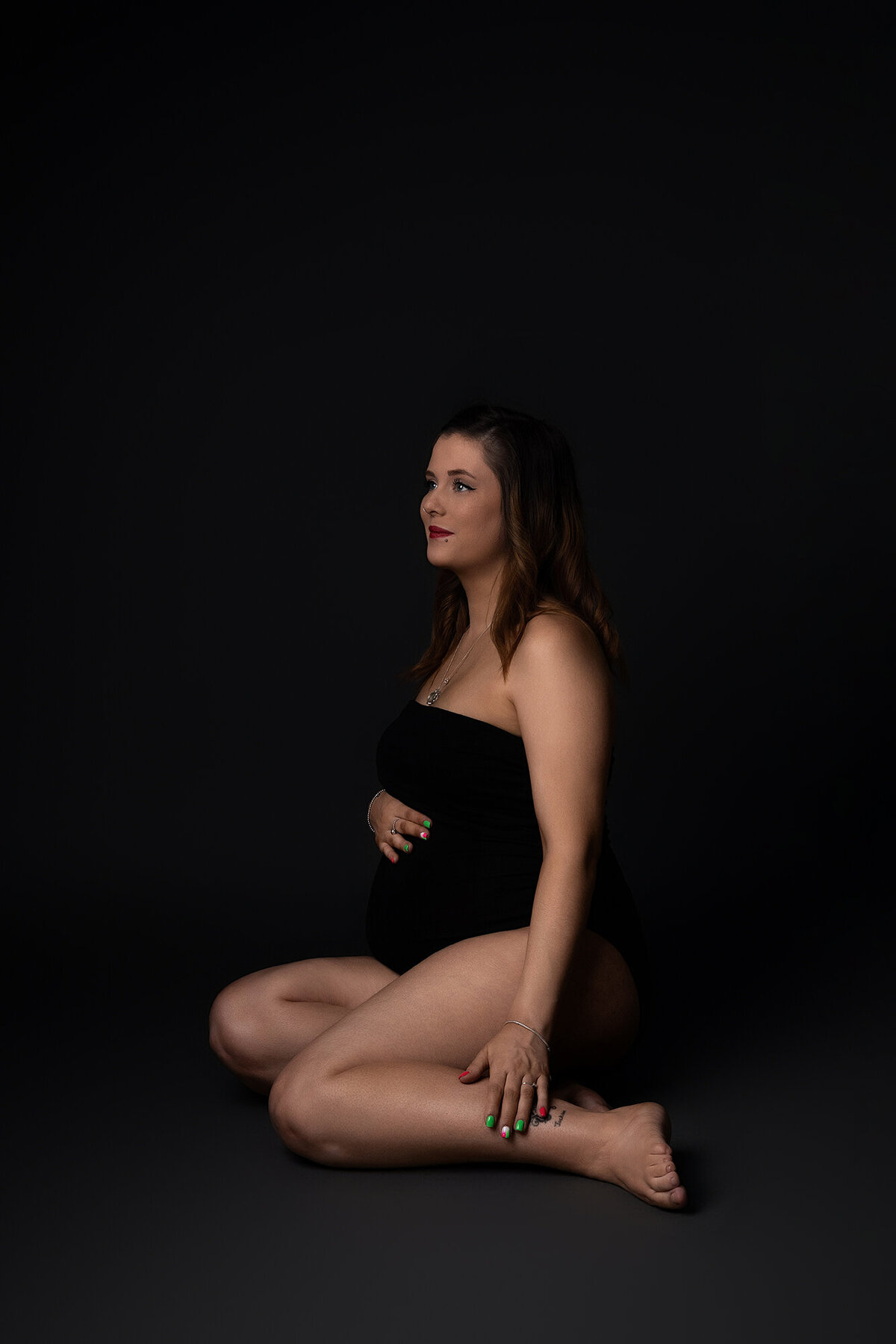 dark fine art maternity swansea llanelli carmarthen