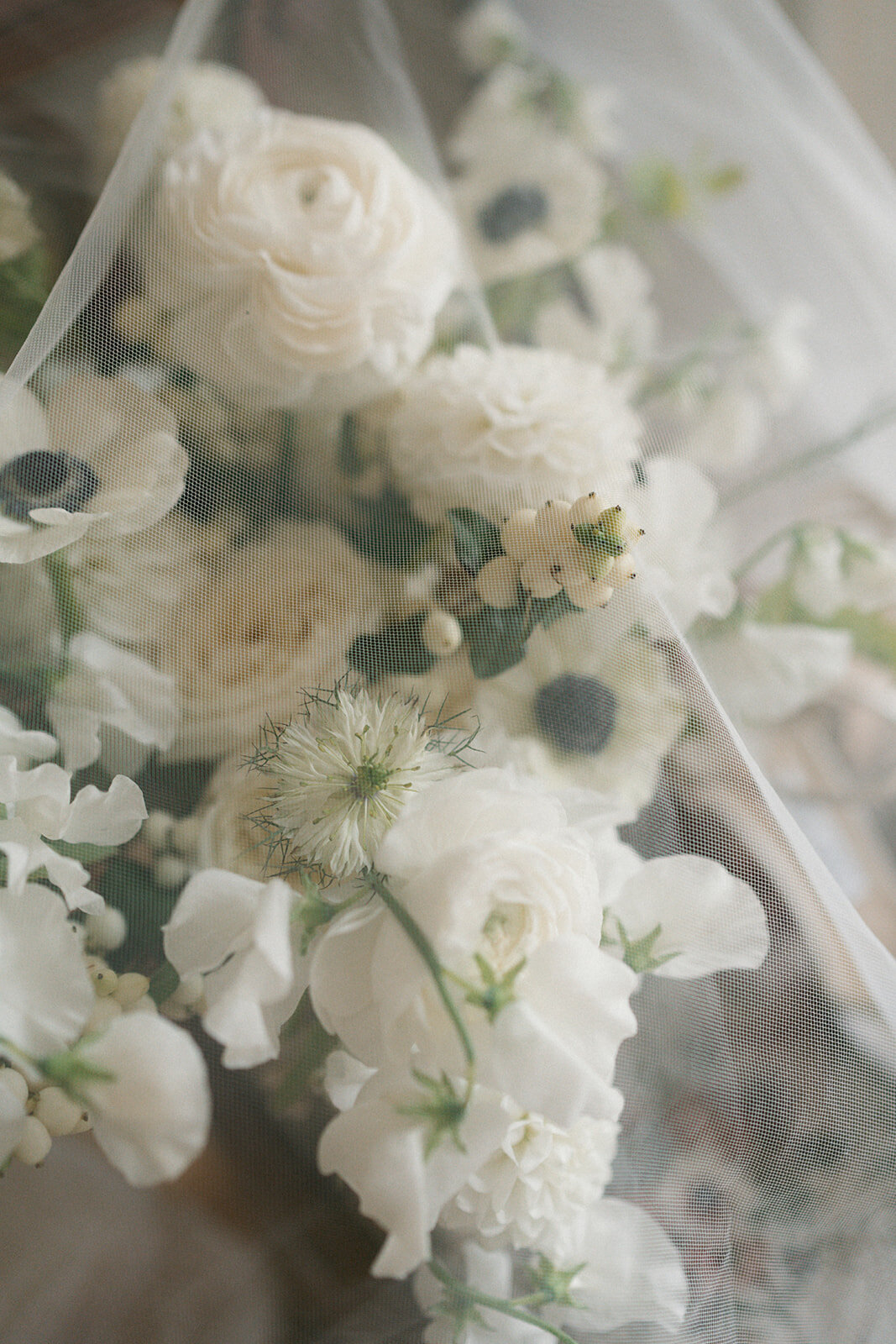 092824_Faelen-Robby-Wedding_SNEAK-PEEKS-5_websize