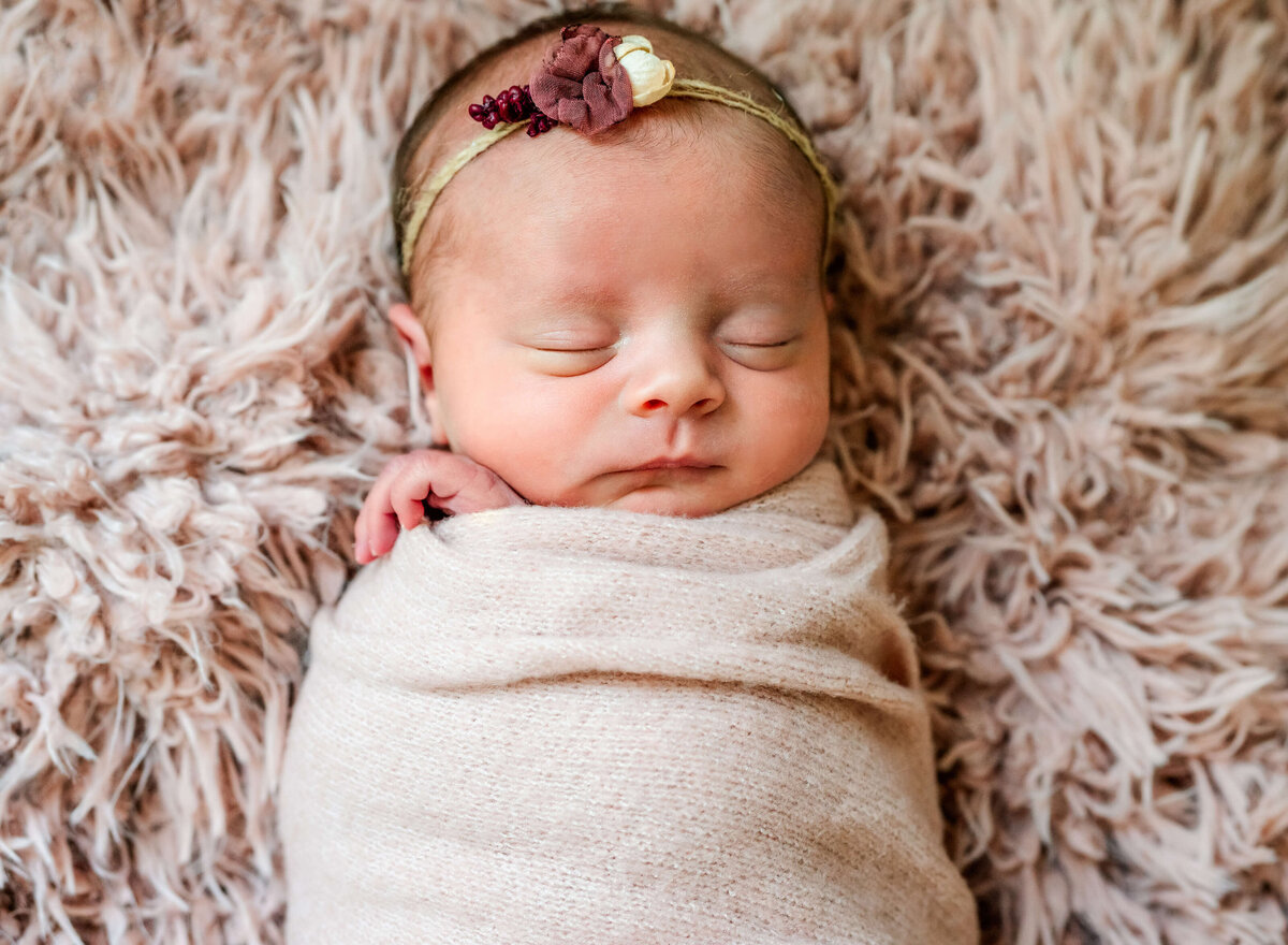 in-home-newborn-pink-wrap