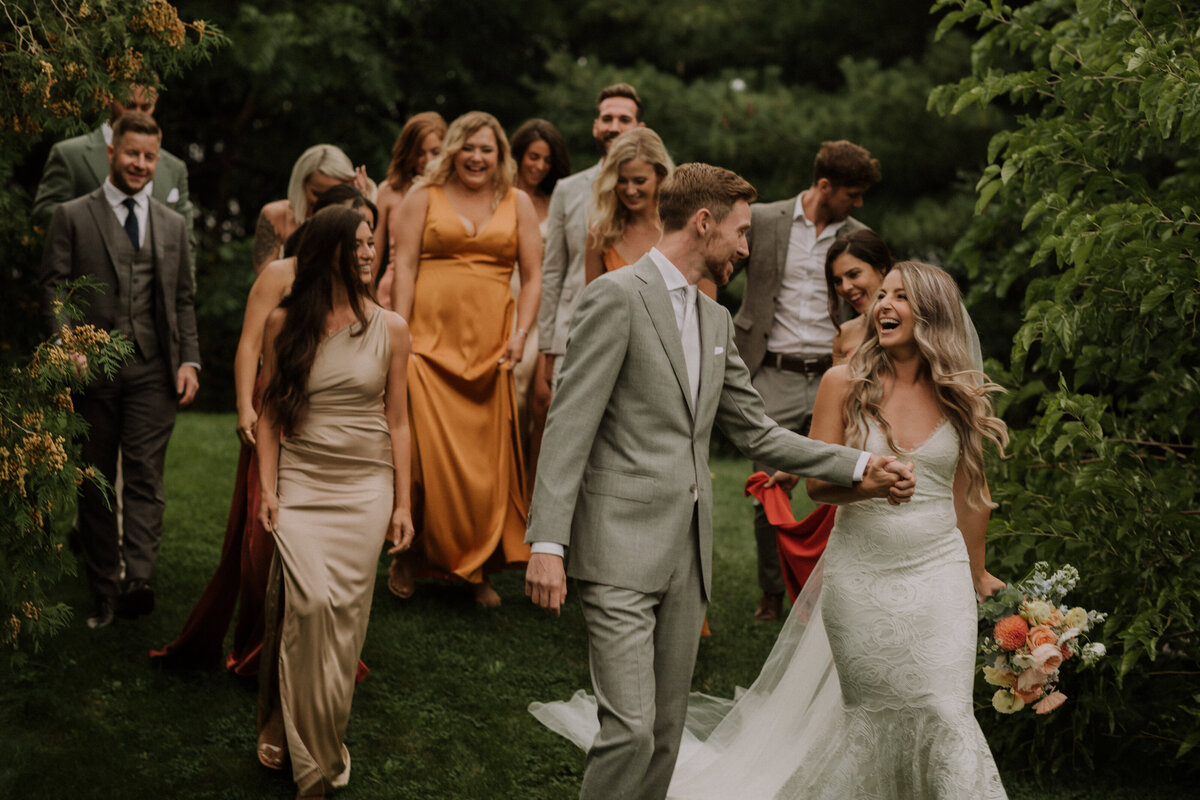 serena-guy-wedding-kurtz-orchards-niagara-on-the-lake-summer-17