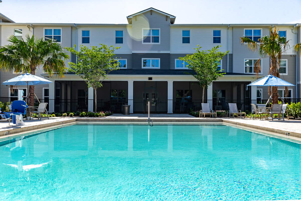 042324ROCHESTERPARK-15