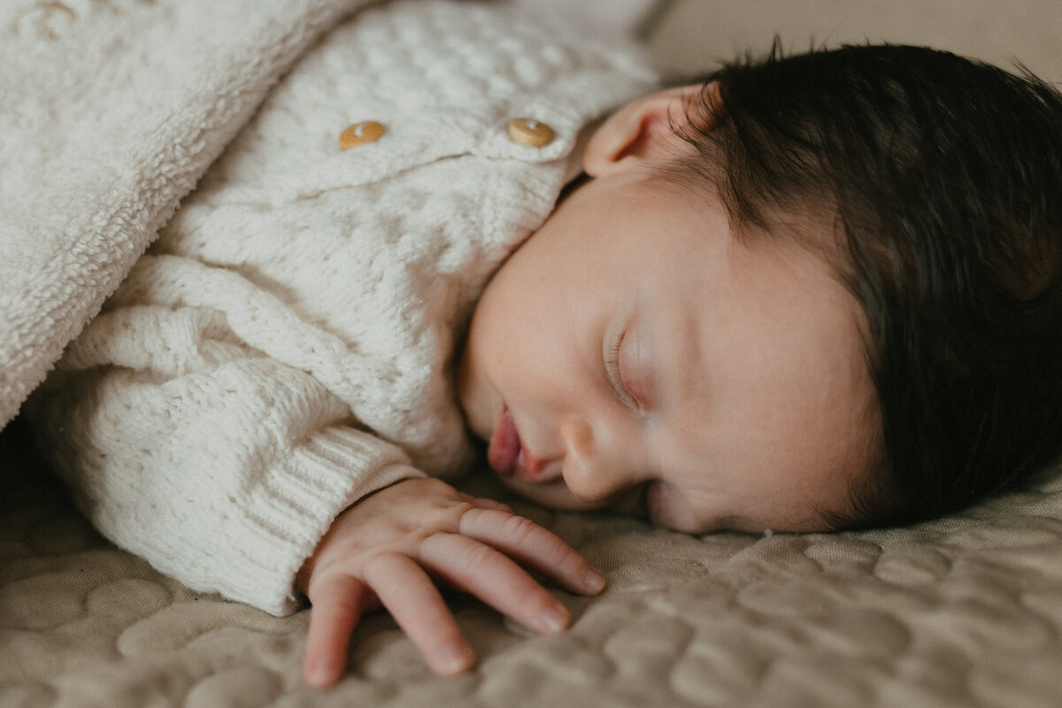 Simone Moret fotografie - Newborn aan huis - Sliedrecht (14)
