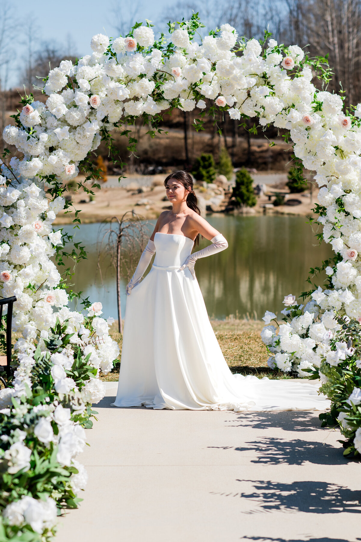 2025_PixelsandWood_JodieBrim_brideGroom-4