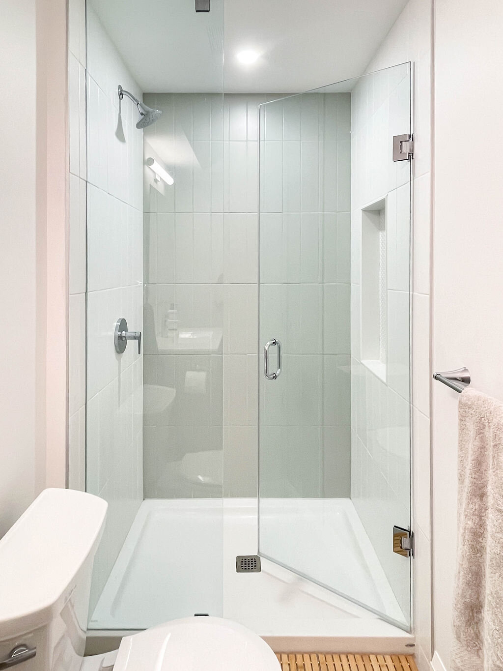 green-tiled-shower