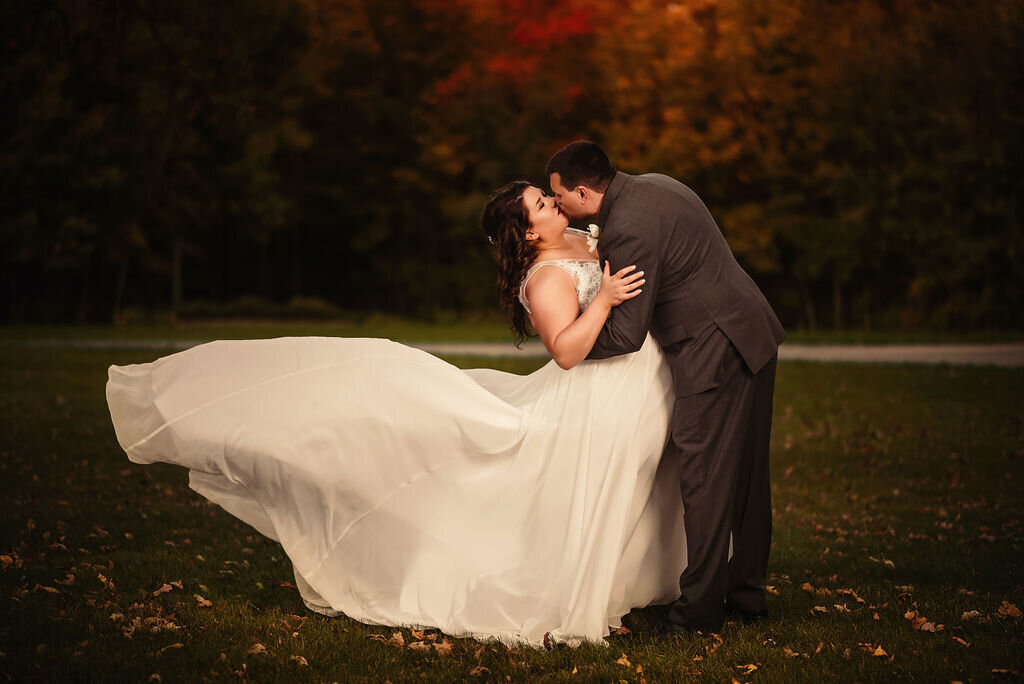 Vesper-and-Vow-Bemidji-Minnesota-wedding-and-elopement-photographer-coordinator-planner-warm-moody-flash-lighting-autumn-photo