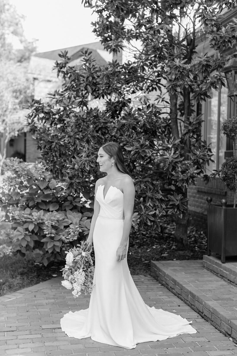 Classic Wedding at City Church of Evansville with Reception at ECC088