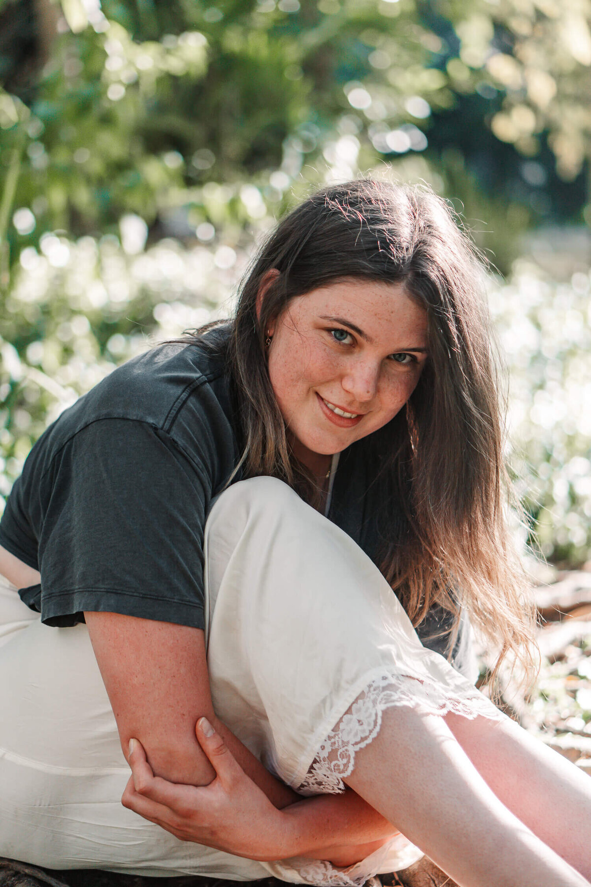 16- forest yoga photoshoot eloise yogaroo
