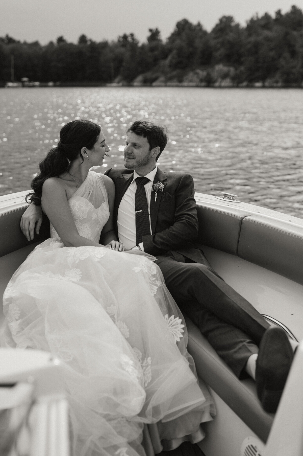 AllieJenningsPhoto-SaraRylendWedding-SNEAKPEEKS-208