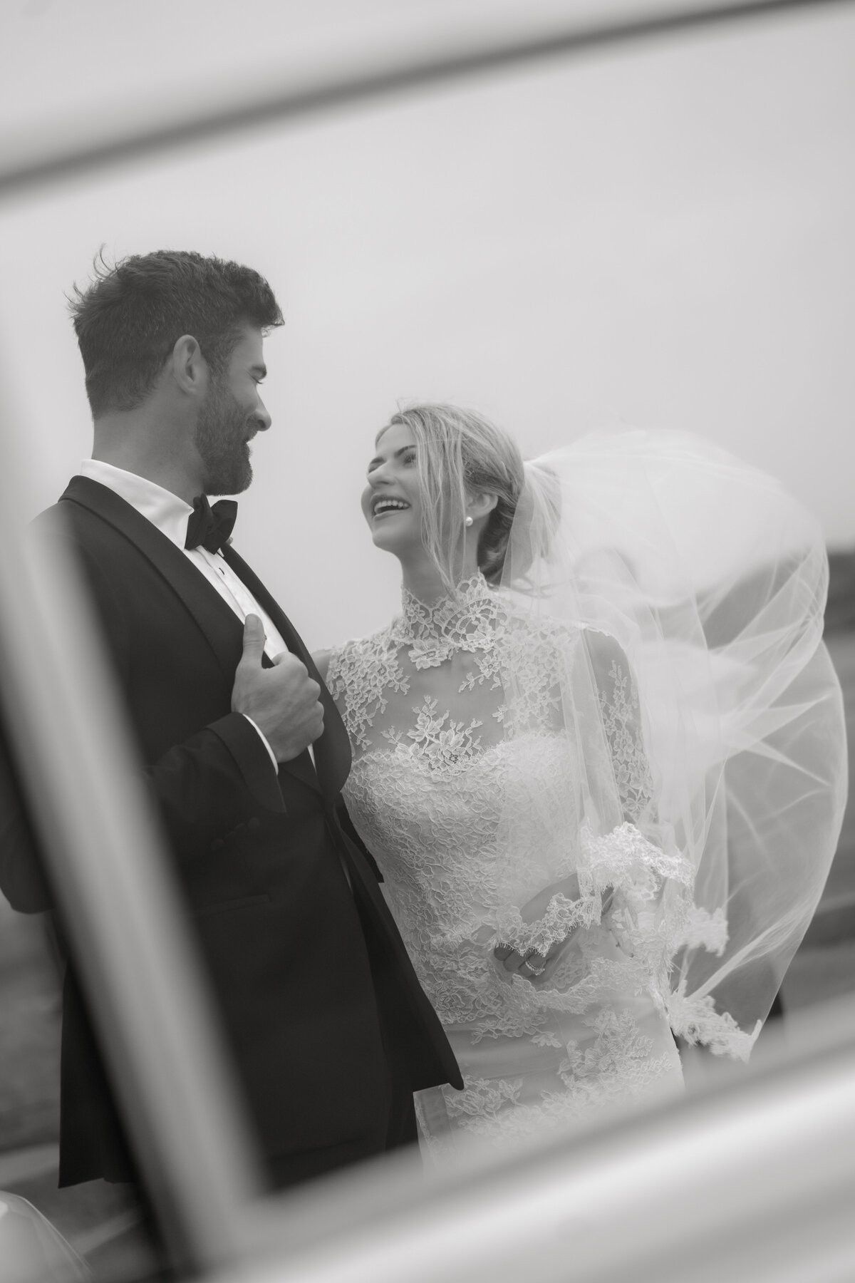 Caprio-Captured-Photography-J&R-NewportCountryClub-Wedding-559