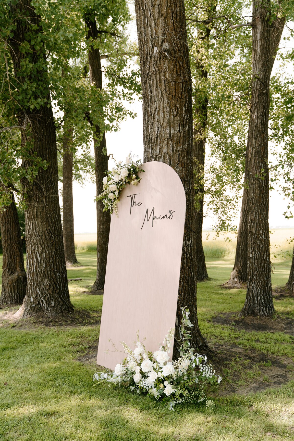 evergreen_weddings_co_canada_wedding_planner_designer_ottawa_winnipeg_toronto_full_service_wedding_planning_management_coordination_coordinating_design_services_designer_luxury_high_end_7