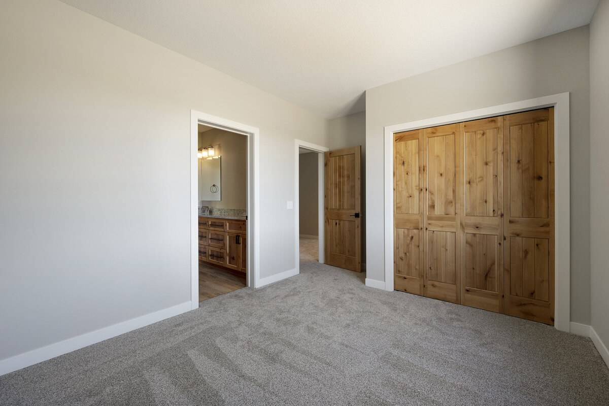 Lakewood Homes and Remodeling_9852 Endicott Ave NW_039